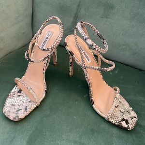 Steve Madden size 9 heels - worn once